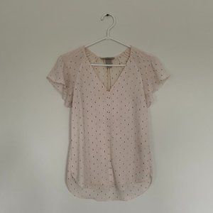 2/$20❤️ | H&M V-Neck Cream Top